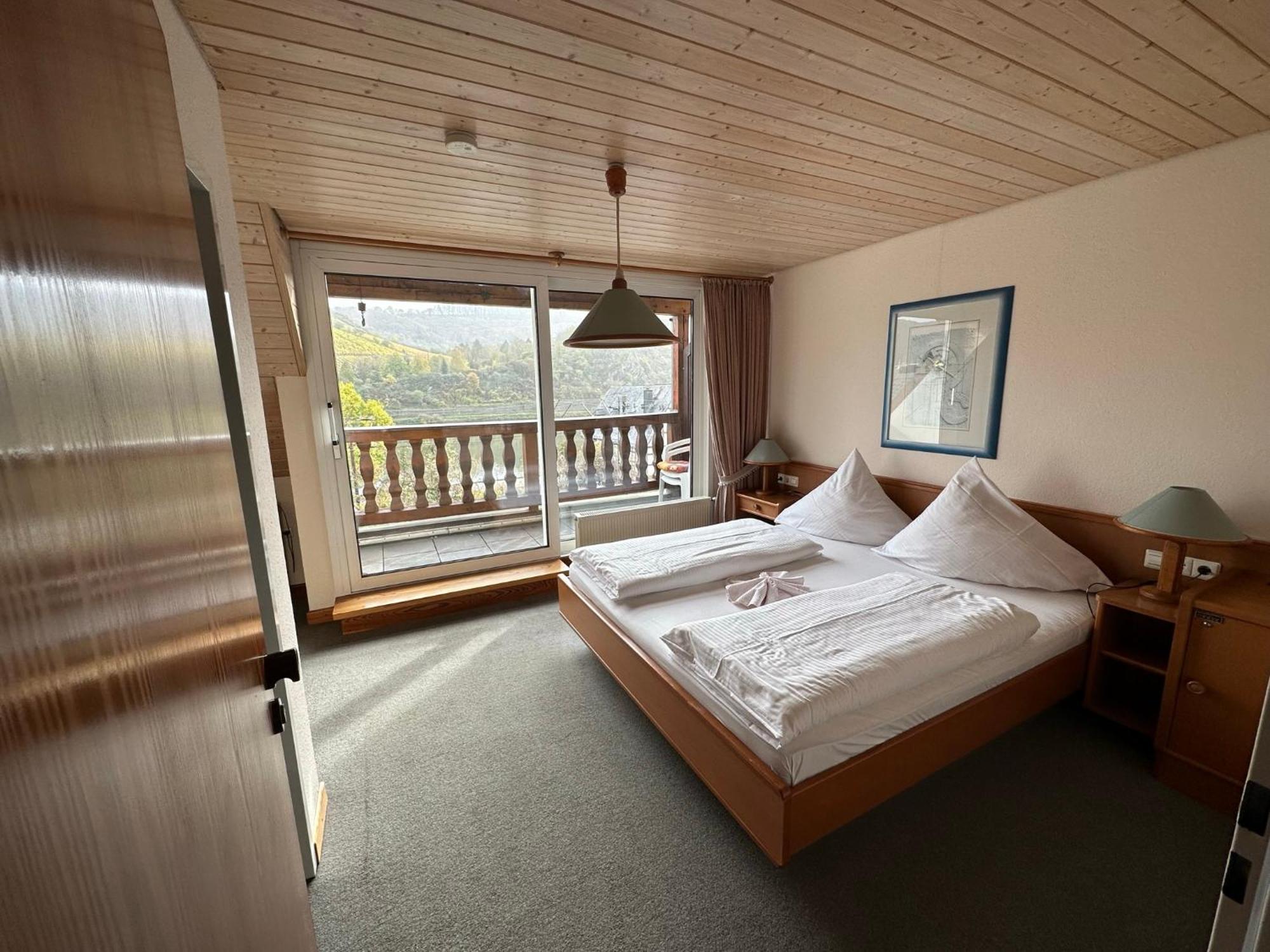Mike'S Mosel Lodge Treis-Karden Exteriör bild